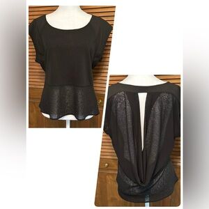 ARYNK Scoop Neck Open Back Sleeveless Top Size M